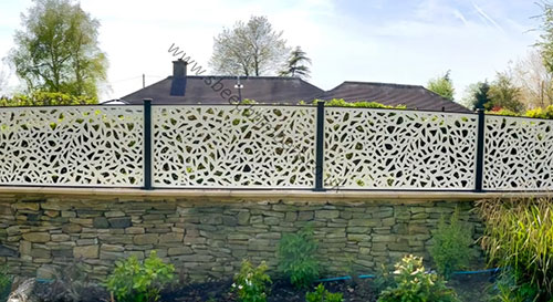 Composite Trellis in Barnsley